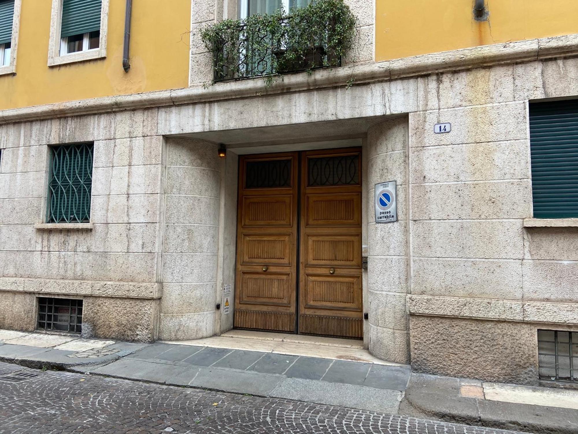 Leoncino 14 Apartment Verona Exterior photo