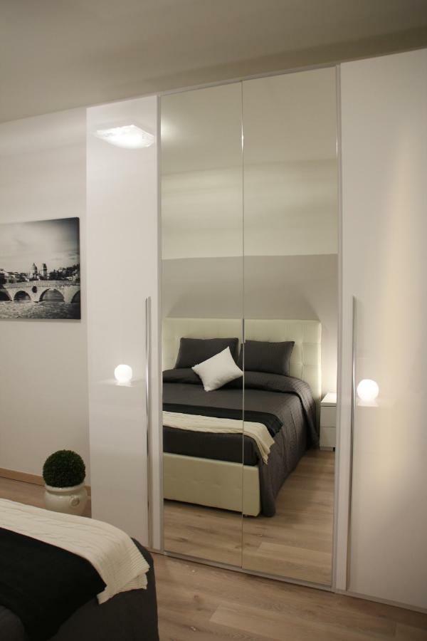 Leoncino 14 Apartment Verona Exterior photo